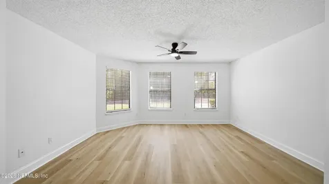 2338 Blossom Ridge Drive N Jacksonville FL 32218