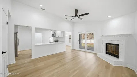 2338 Blossom Ridge Drive N Jacksonville FL 32218
