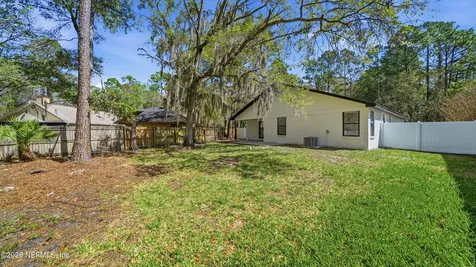 2338 Blossom Ridge Drive N Jacksonville FL 32218