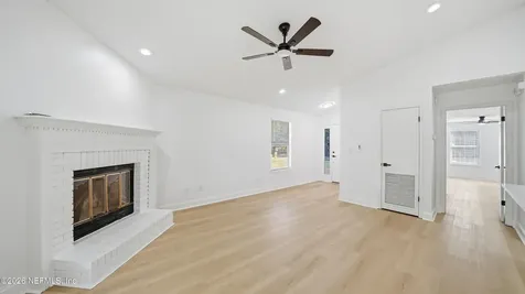 2338 Blossom Ridge Drive N Jacksonville FL 32218