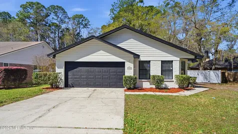 2338 Blossom Ridge Drive N Jacksonville FL 32218