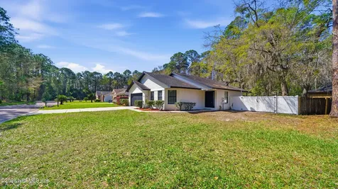 2338 Blossom Ridge Drive N Jacksonville FL 32218