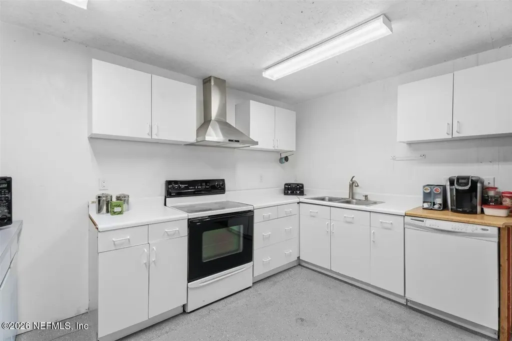 831 S 8th Street Fernandina Beach FL 32034