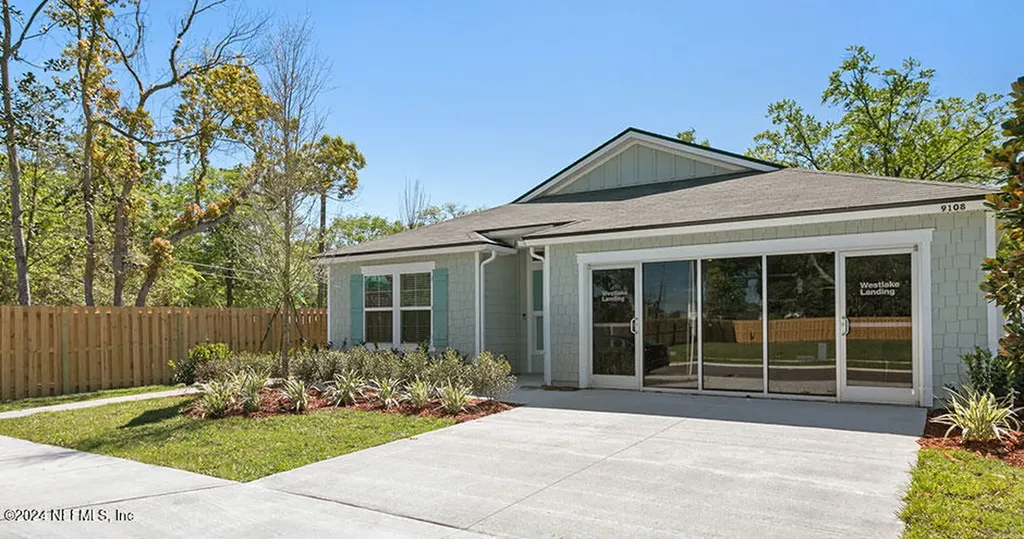 9108 Red Bird Lane Jacksonville FL 32220