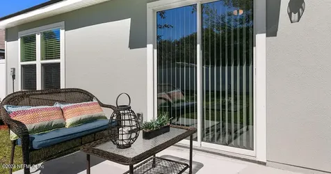 9108 Red Bird Lane Jacksonville FL 32220
