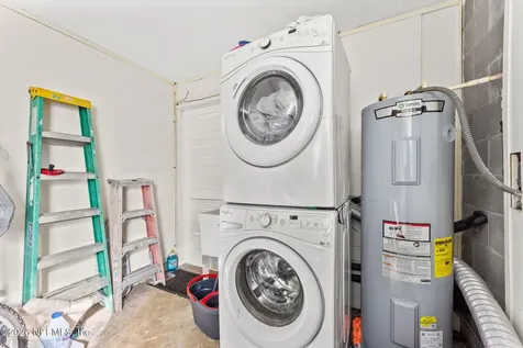 3775 Bess Road Jacksonville FL 32277