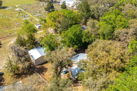 14992 Water Oak Lane Sanderson FL 32087