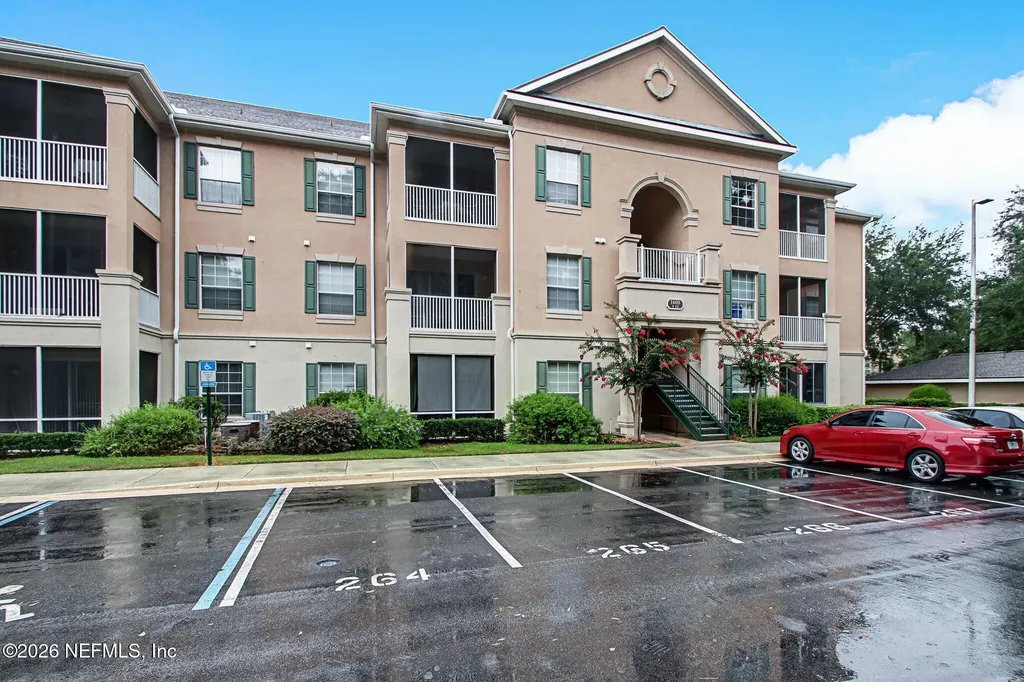 8601 Beach Boulevard Jacksonville FL 32216