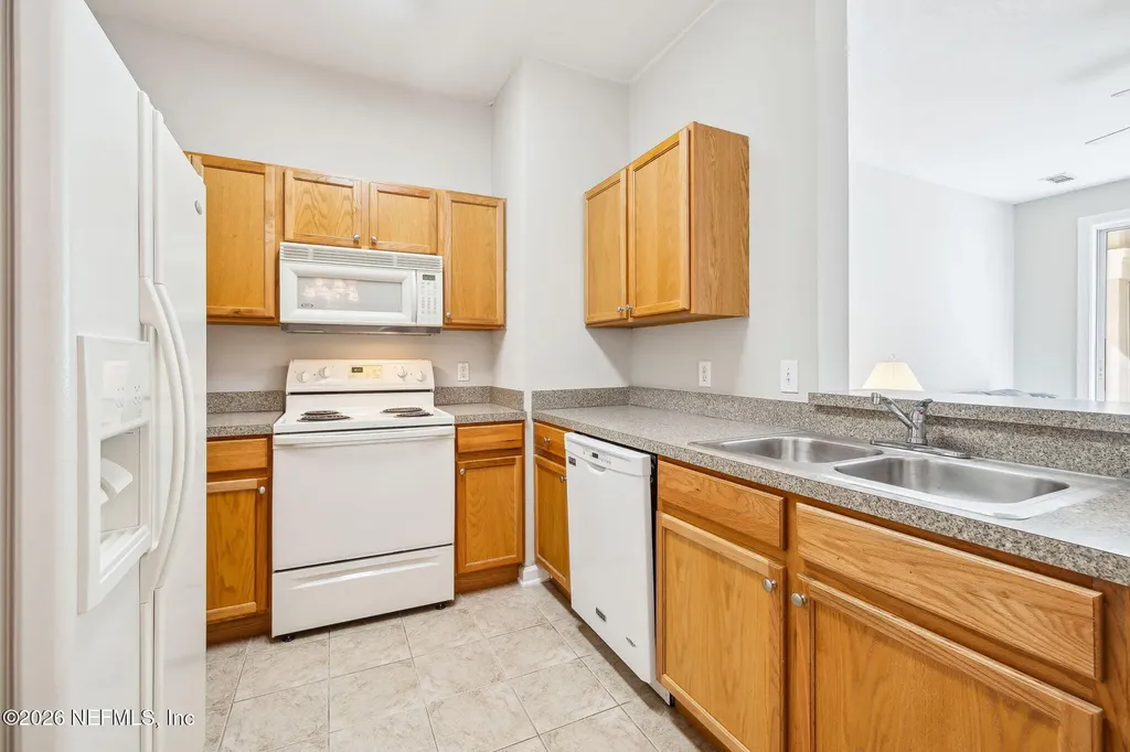 8601 Beach Boulevard Jacksonville FL 32216