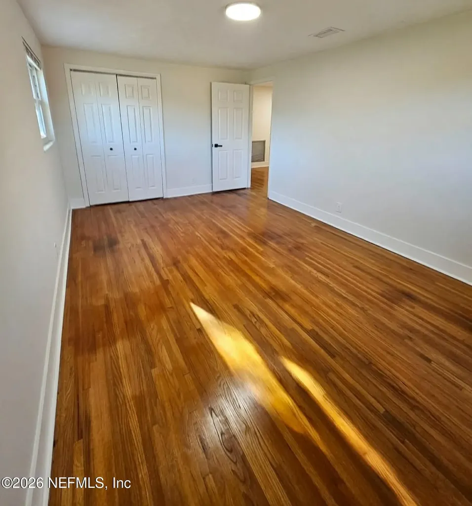 10206 Shoreview Drive N Jacksonville FL 32218