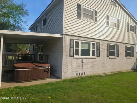 10206 Shoreview Drive N Jacksonville FL 32218