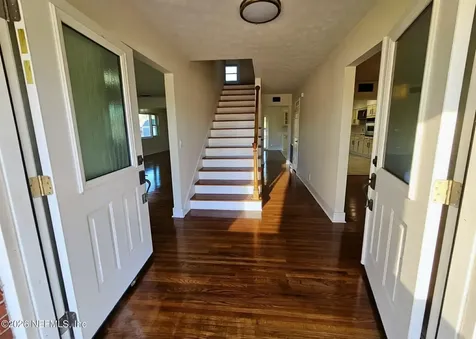 10206 Shoreview Drive N Jacksonville FL 32218