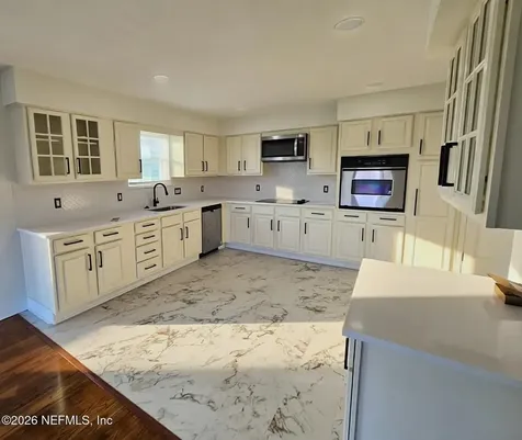 10206 Shoreview Drive N Jacksonville FL 32218