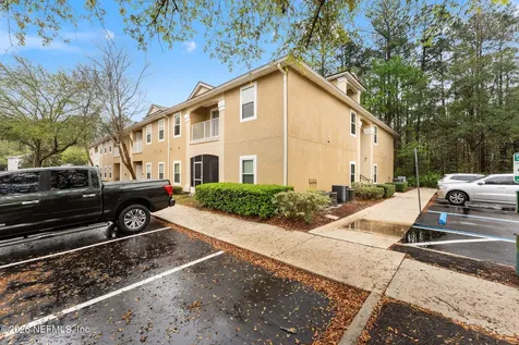 6111 Maggies Circle Jacksonville FL 32244
