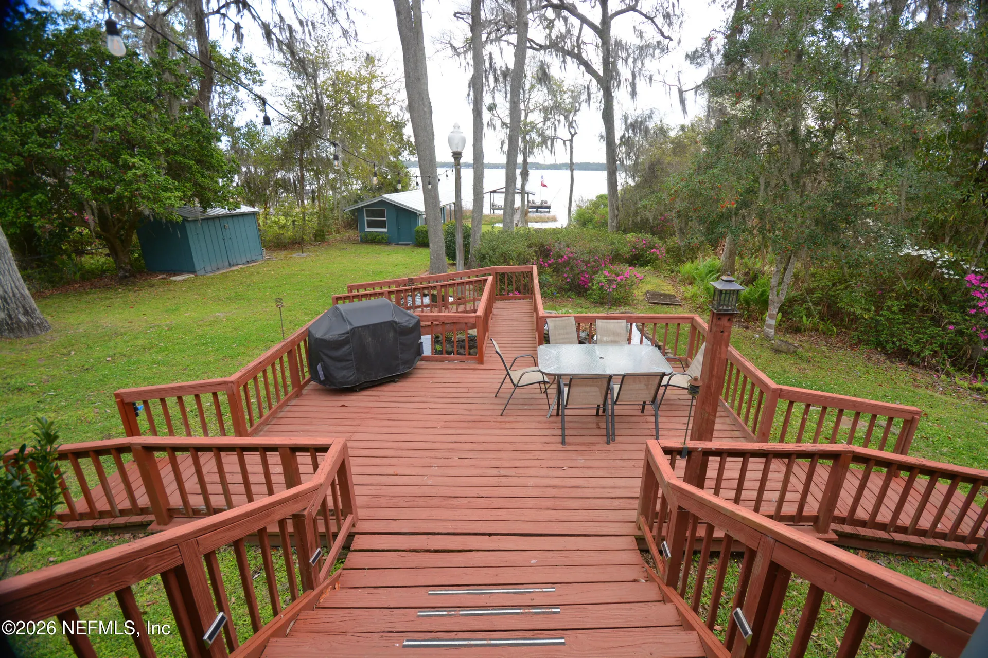 176 Lake Drive Florahome FL 32140