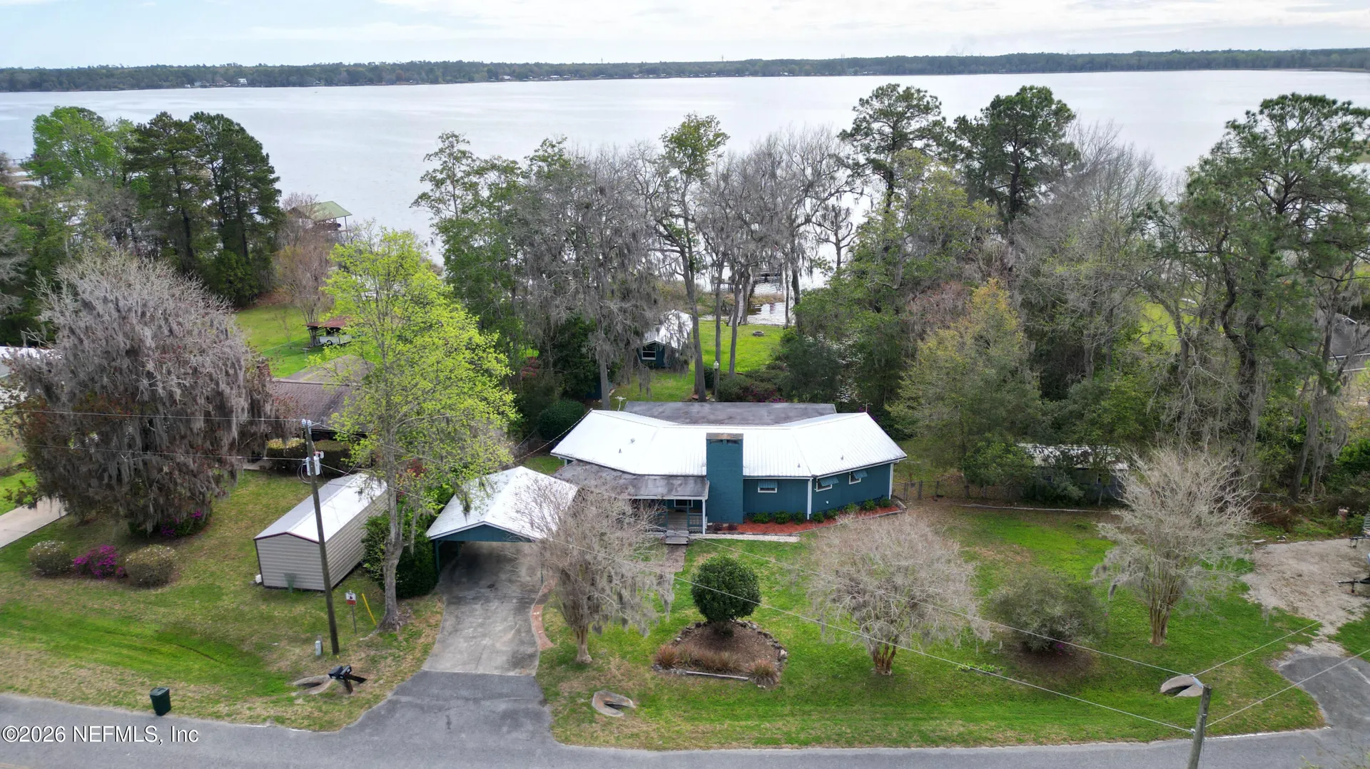 176 Lake Drive Florahome FL 32140