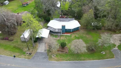 176 Lake Drive Florahome FL 32140