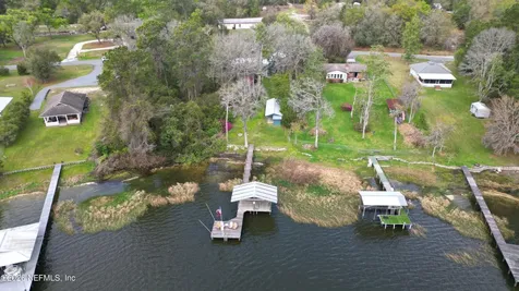 176 Lake Drive Florahome FL 32140