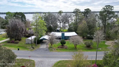 176 Lake Drive Florahome FL 32140