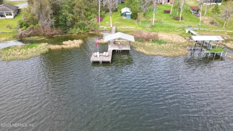 176 Lake Drive Florahome FL 32140