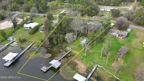 176 Lake Drive Florahome FL 32140