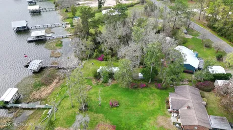 176 Lake Drive Florahome FL 32140