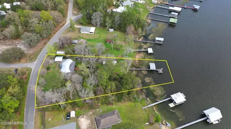176 Lake Drive Florahome FL 32140
