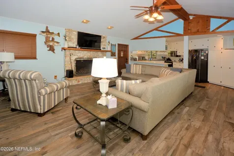 176 Lake Drive Florahome FL 32140