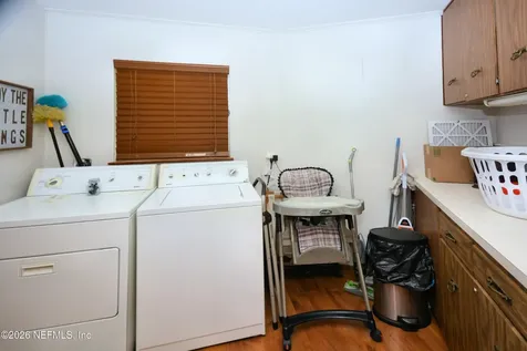 176 Lake Drive Florahome FL 32140