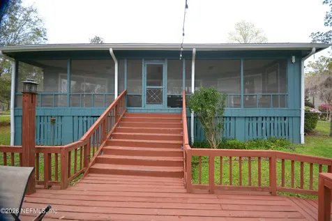 176 Lake Drive Florahome FL 32140