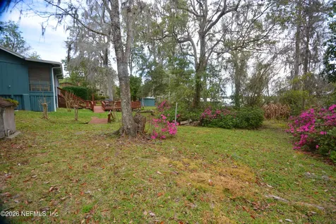 176 Lake Drive Florahome FL 32140
