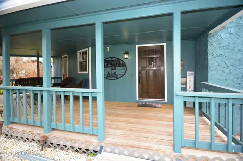 176 Lake Drive Florahome FL 32140