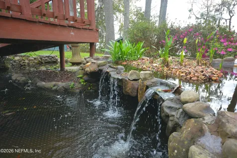 176 Lake Drive Florahome FL 32140