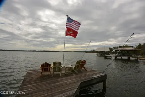 176 Lake Drive Florahome FL 32140