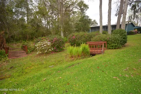 176 Lake Drive Florahome FL 32140