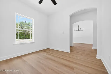 251 Swan Lake Drive Melrose FL 32666