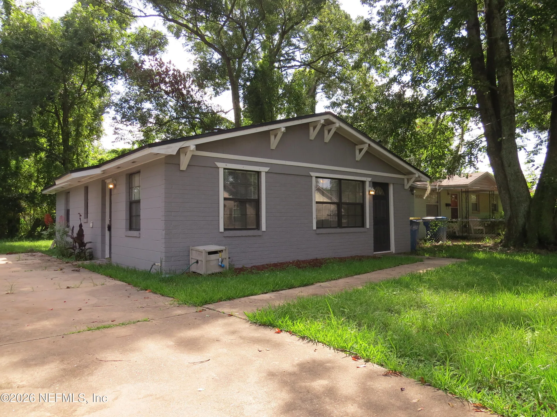 9071 3rd Avenue Jacksonville FL 32208