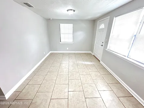 9071 3rd Avenue Jacksonville FL 32208
