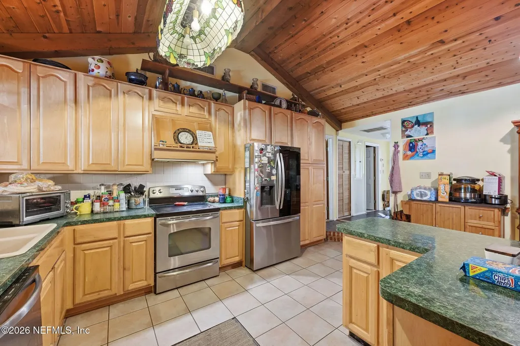 118 Parkin Road Pomona Park FL 32181