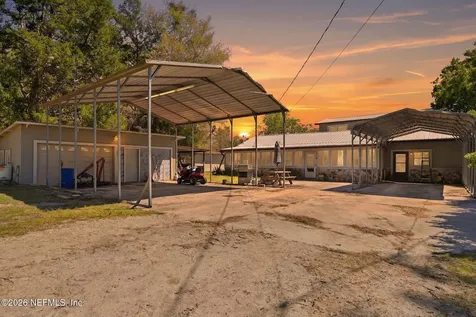 118 Parkin Road Pomona Park FL 32181