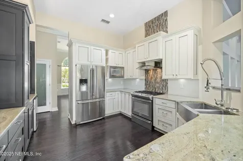 8240 Wallingford Hills Lane Jacksonville FL 32256