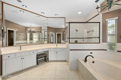 8240 Wallingford Hills Lane Jacksonville FL 32256