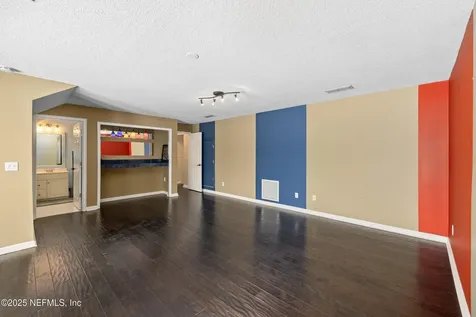 8240 Wallingford Hills Lane Jacksonville FL 32256