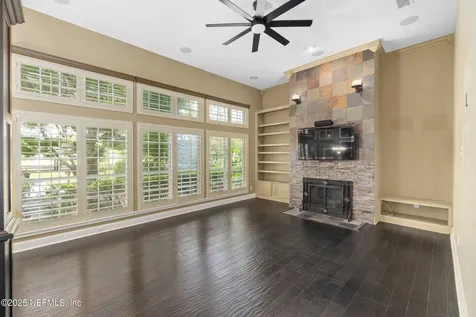 8240 Wallingford Hills Lane Jacksonville FL 32256