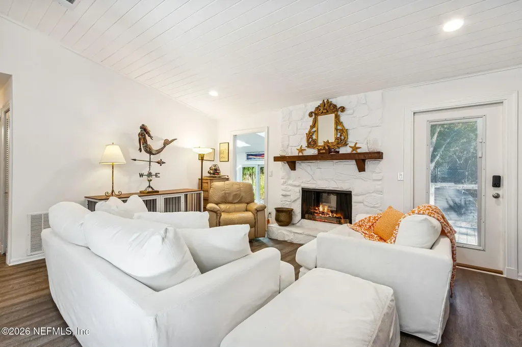 3520 1st Avenue Fernandina Beach FL 32034