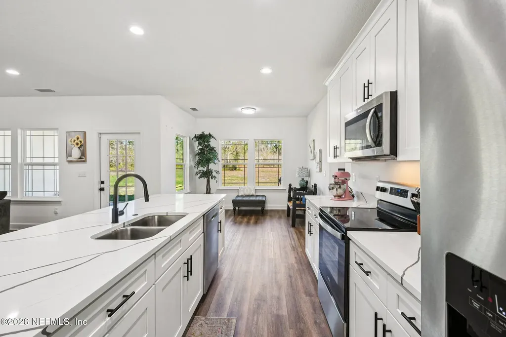 5012 Laurel Street Middleburg FL 32068