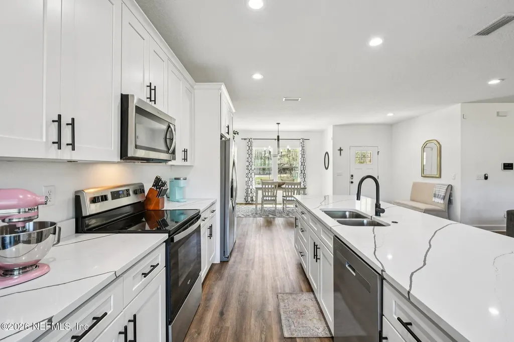 5012 Laurel Street Middleburg FL 32068