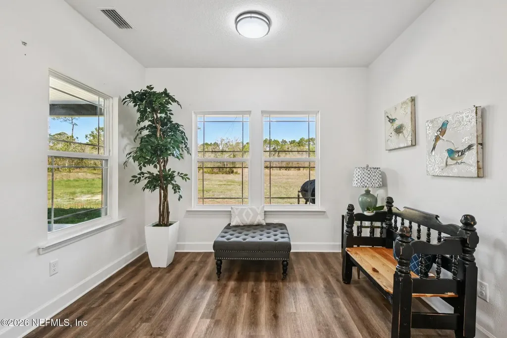 5012 Laurel Street Middleburg FL 32068