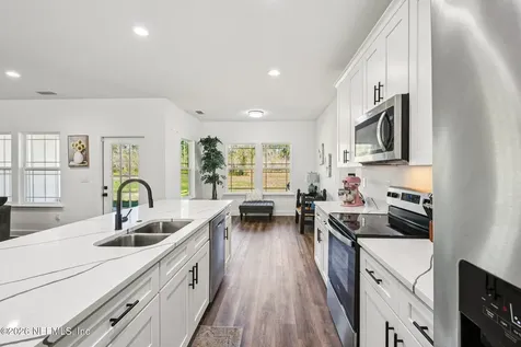 5012 Laurel Street Middleburg FL 32068