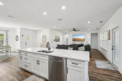 5012 Laurel Street Middleburg FL 32068